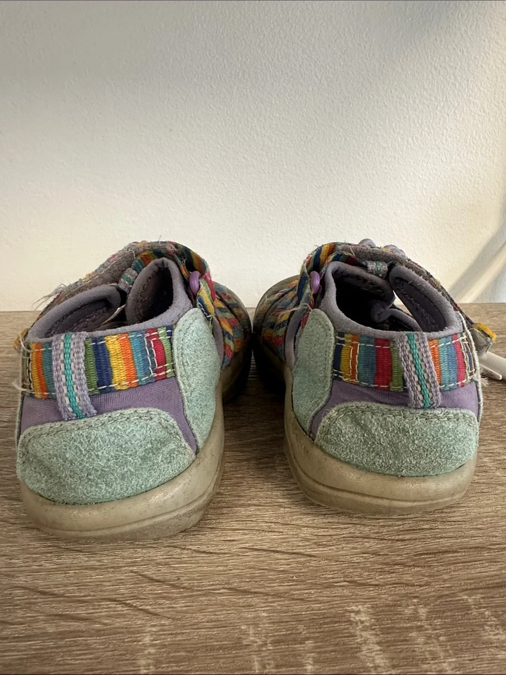 Keen Rainbow Striped Sandal Shoe Lavender Size 10